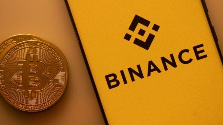 A chart showing bitcoin leaving Binance as the price holds above $83,000