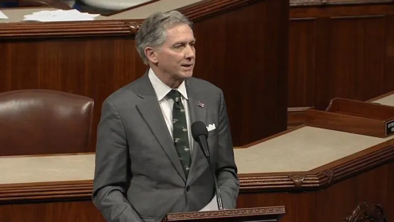 Picture from Bitcoin.com News for: Hill pushes CLARITY Act in Senate lame-duck session